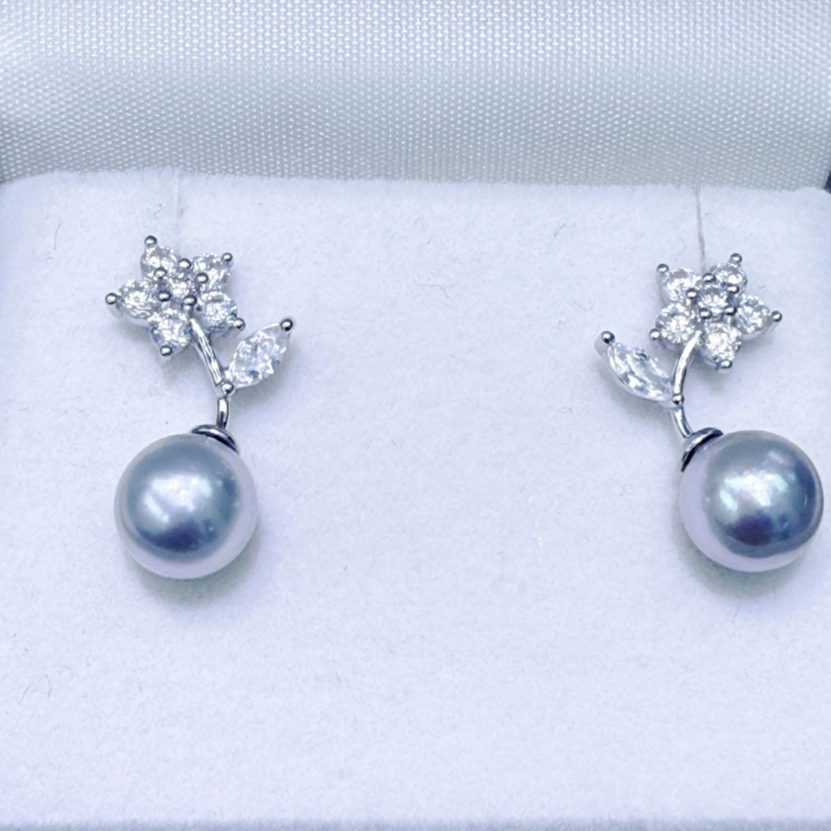 Akoya Pearl Stud Earrings Sterling Silver - 8‑9mm Natural Seawater Akoya Silver‑Grey Pearl