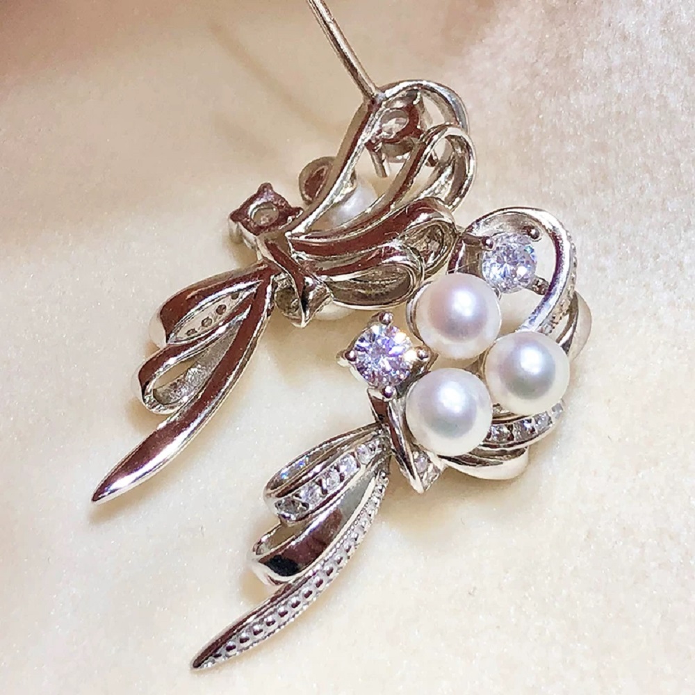Natural pearl earrings AAAA4-5 - огляд і ціна Akoya Pearl Stud Earrings Sterling Silver