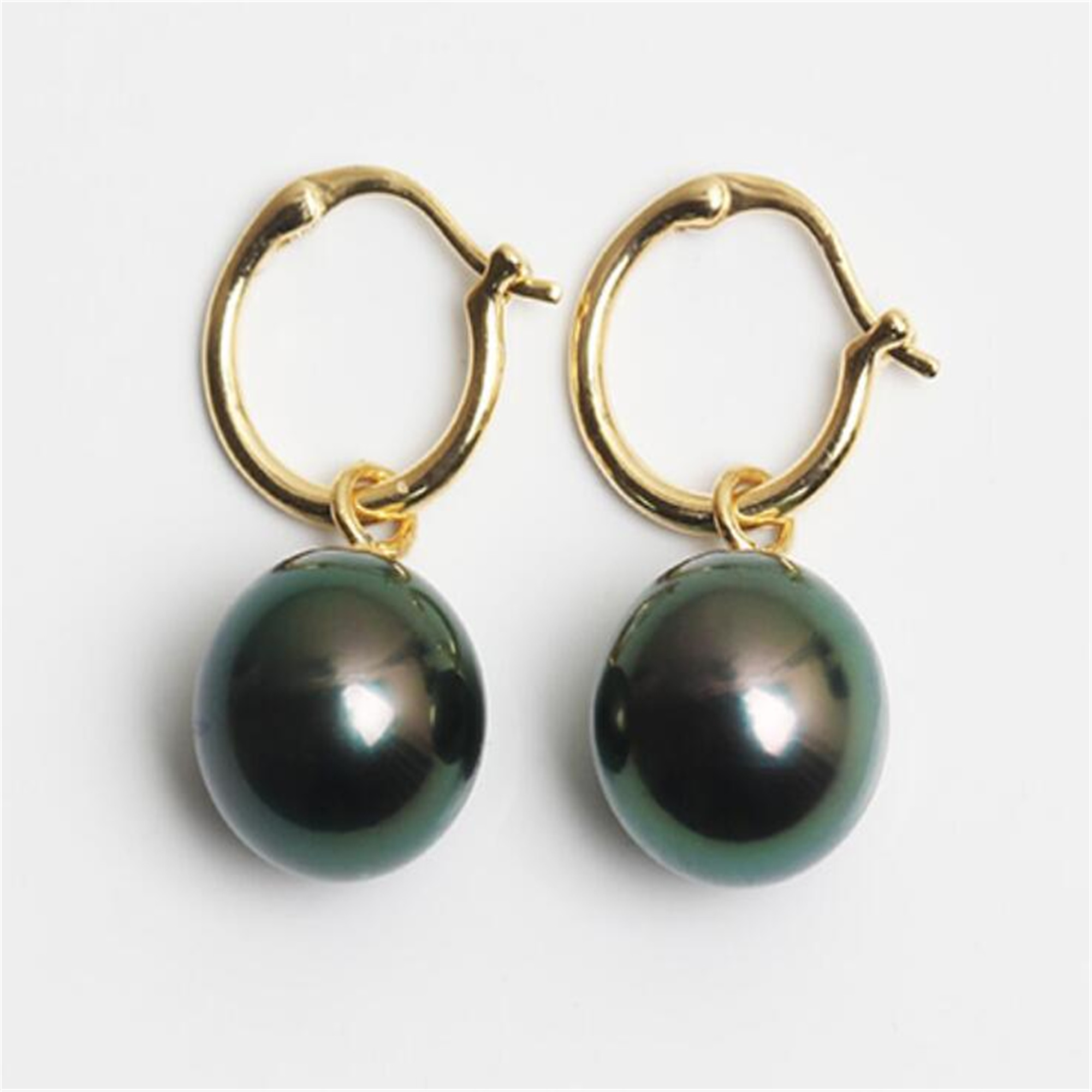Natural 16mm Tahitian Black So - огляд і ціна Tahitian South Sea Pearl Earrings 18K