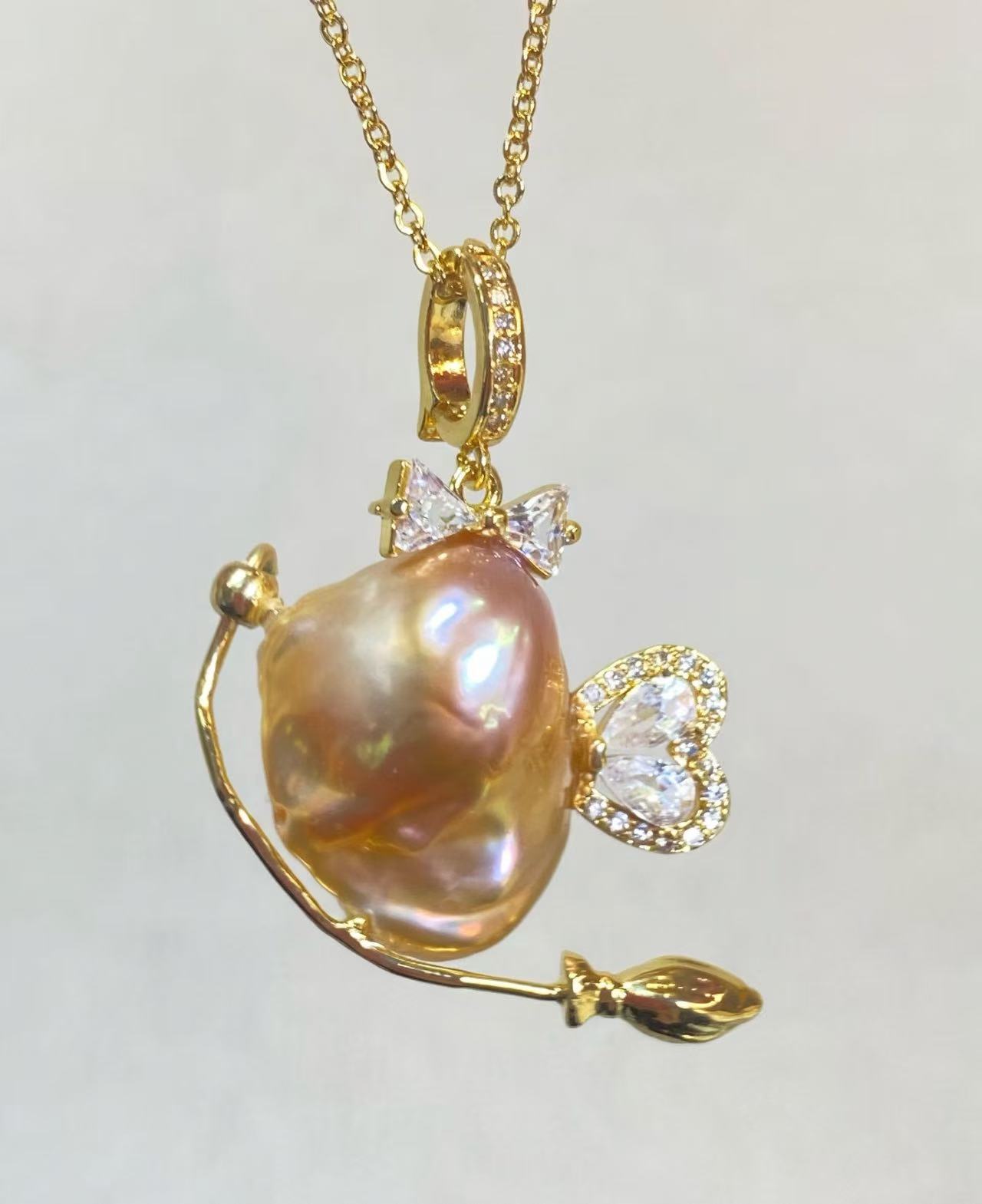 14K Gold Plated Natural Baroqu - огляд і ціна Baroque Pearl Pendant Necklace Gold