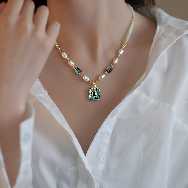 New Arrival Luxury Beauty Pend - огляд і ціна Baroque Pearl Pendant Necklace Gold