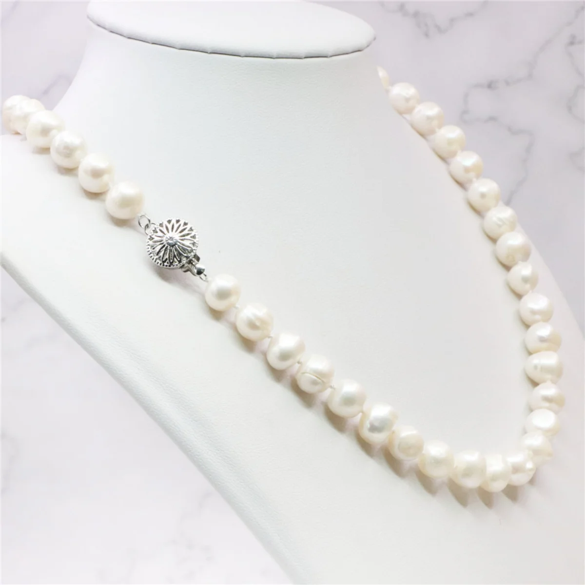 7-8/8-9mm Near Round White Ako - огляд і ціна Freshwater Cultured Pearl Necklace 8-9Mm